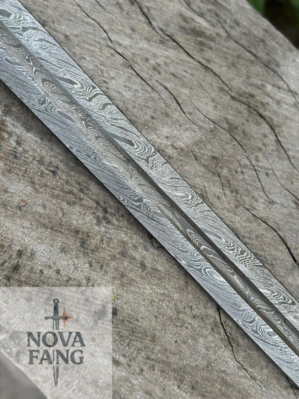 Custom Handmade Real Crown Sword – Hand-Forged Damascus Steel Ornate Guard