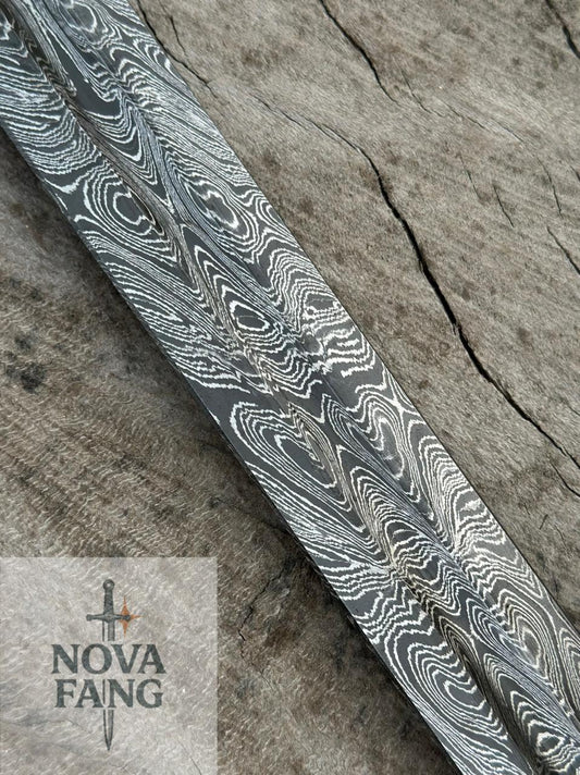 Custom Handmade Real Crown Sword – Hand-Forged Damascus Steel Ornate Guard