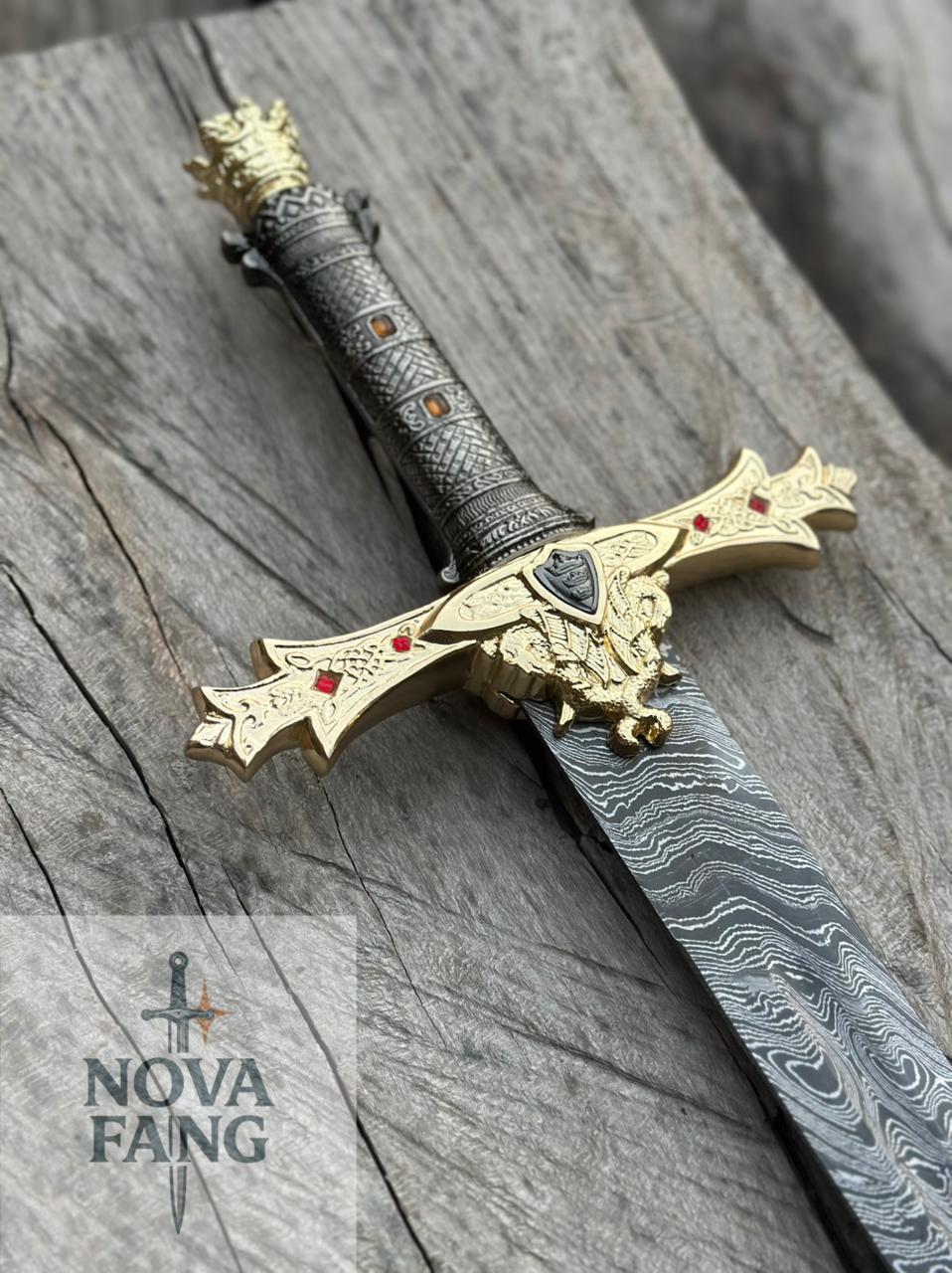 Custom Handmade Real Crown Sword – Hand-Forged Damascus Steel Ornate Guard
