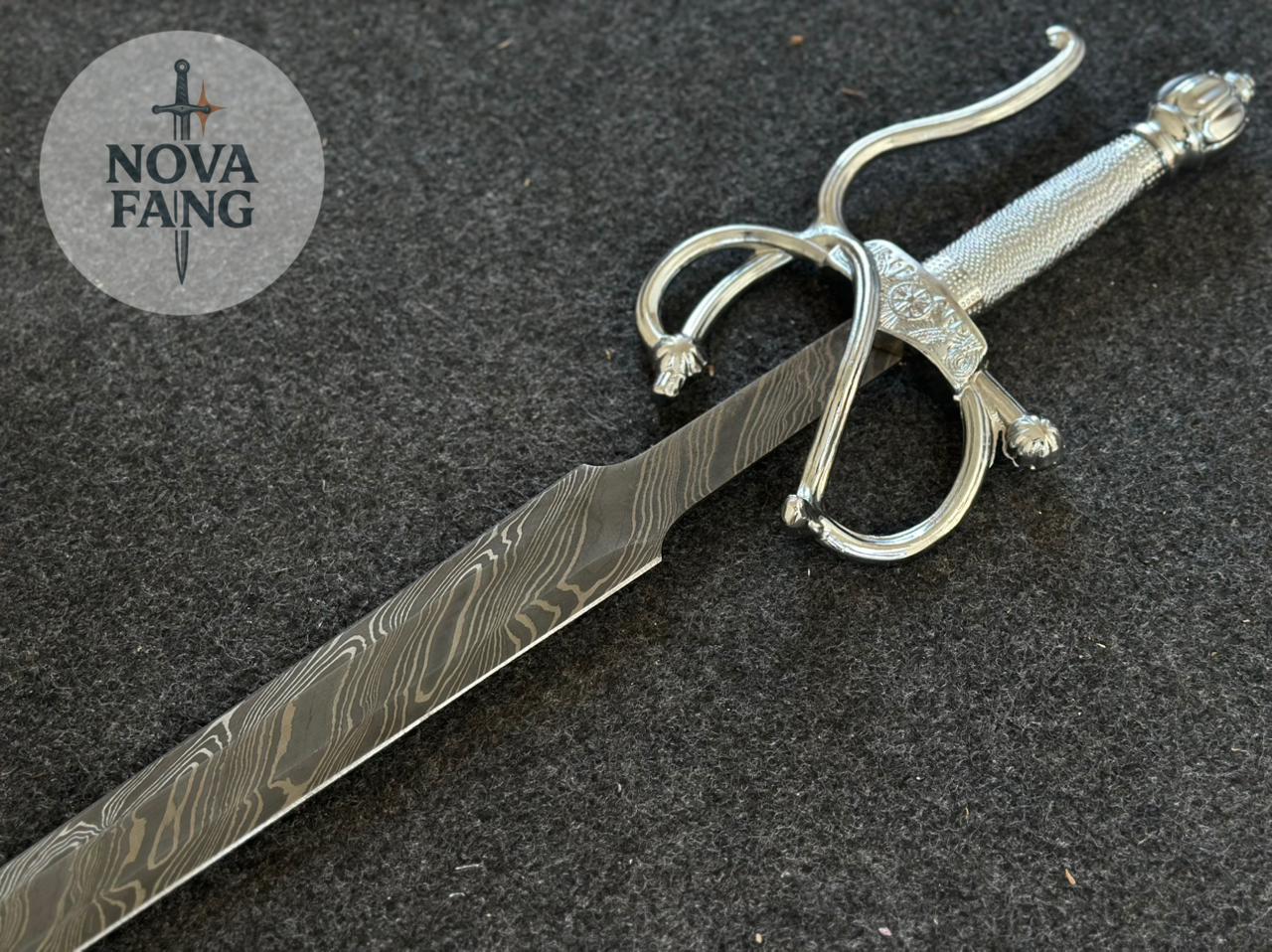 Damascus Steel Swept-Hilt Rapier – Hand-Forged Elegance
