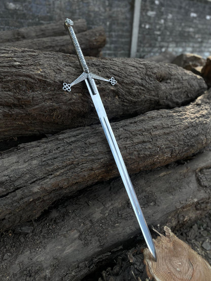 Scottish Claymore Sword – 42" Hand-Forged Highland Greatsword | Historical Two-Handed Scottish Sword Replica | Premium Collectible by NovaFang